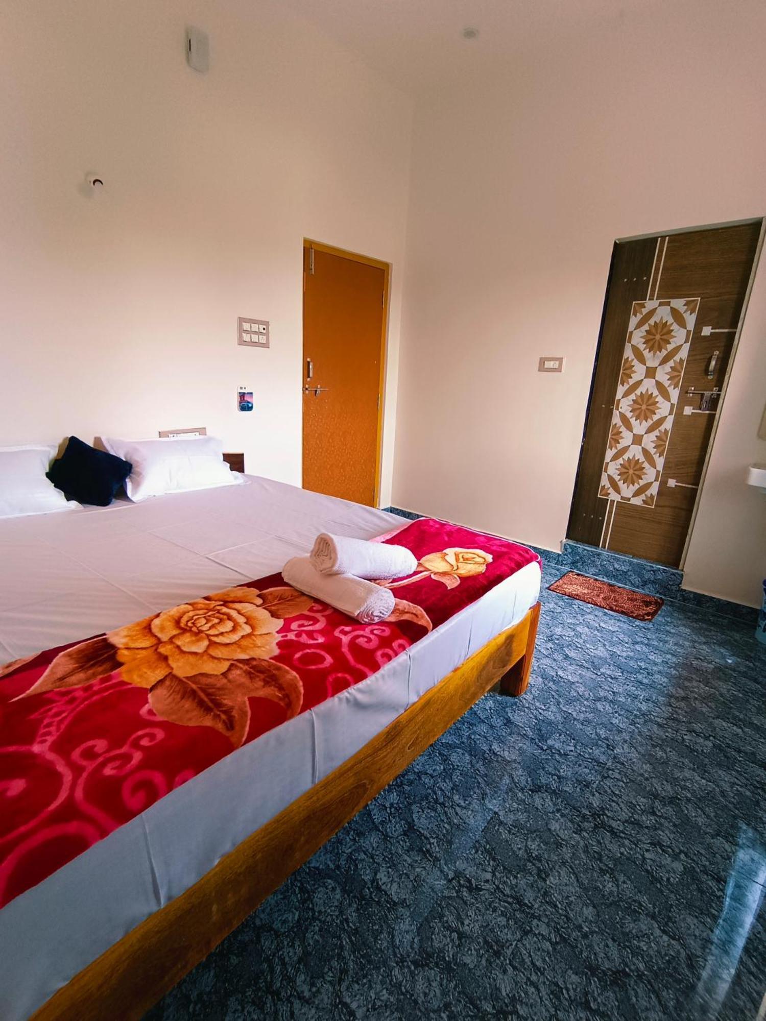 Hampi Anjana Home Stay Eksteriør bilde